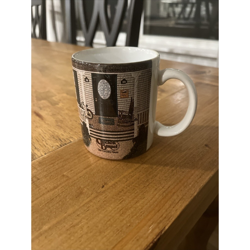 Cracker Barrel COUNTRY HOUSE PORCH scene‎ ceramic coffee MUG Retired